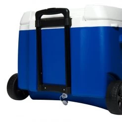 Igloo Island Breeze 60 Roller Cool Box -Camping Sales Store island breeze 60 roller igloo back 24354.1488037512