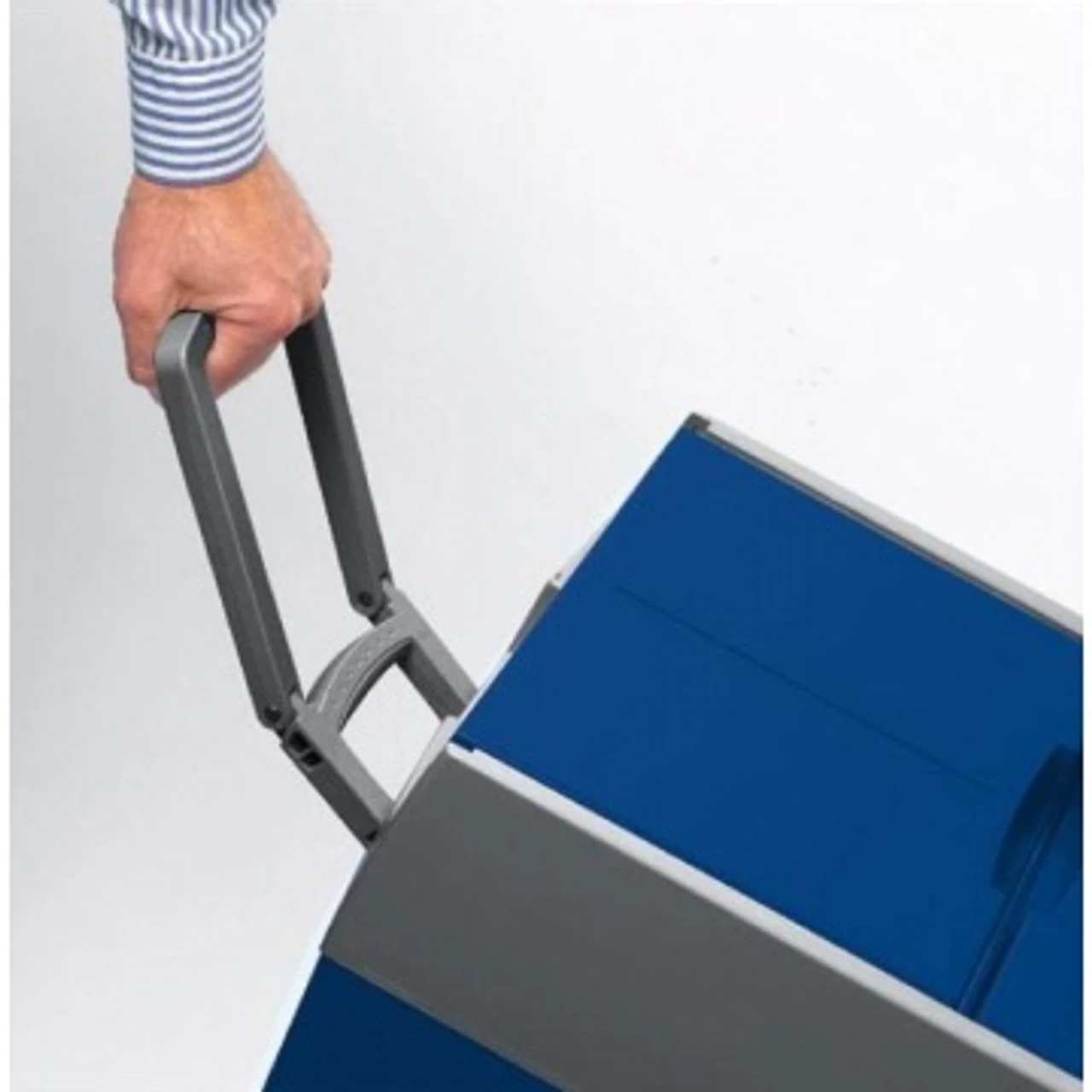 Dometic Waeco Mobicool W48 Electric 12v Mains Portable Cool Box 5 Dometic Waeco Mobicool W48 Electric 12v Mains Portable Cool Box - Image 3